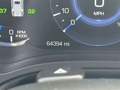 Certified 2020 Cadillac Escalade Luxury w/ Escalade Sport Edition image 12