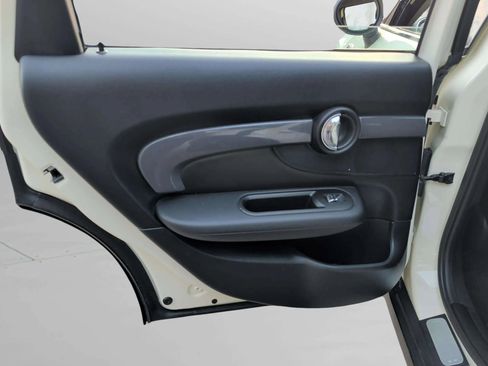 Used 2017 MINI Cooper Clubman S image 33