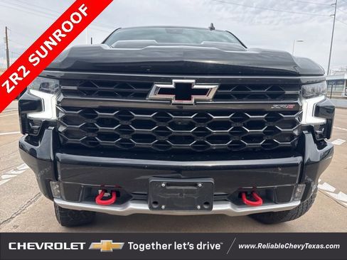 Used 2023 Chevrolet Silverado 1500 ZR2 w/ Technology Package image 3