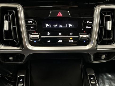 Used 2022 Kia Sorento X-Line EX image 20