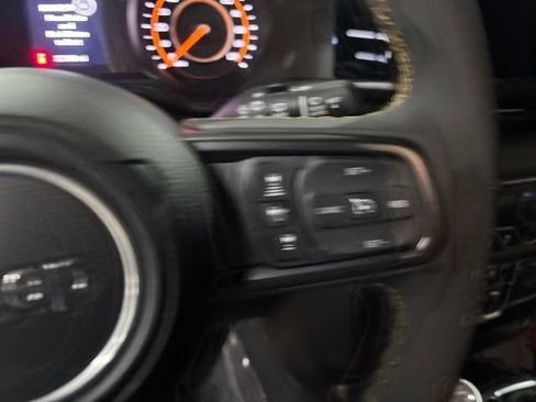 Used 2024 Jeep Wrangler Unlimited Sport AWD/4WD image 18