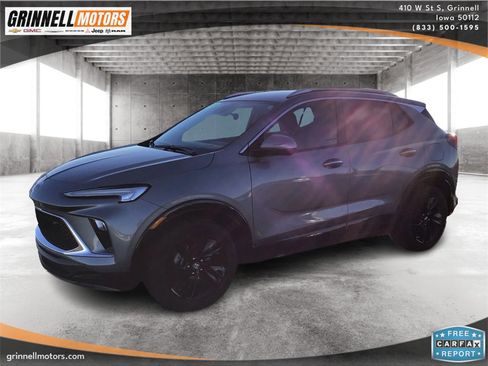 Used 2024 Buick Encore GX Sport Touring image 1