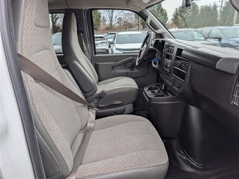 Used 2023 Chevrolet Express 3500 LS RWD image 11