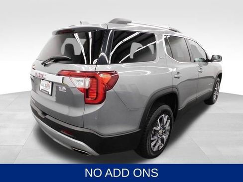Used 2023 GMC Acadia SLT image 13