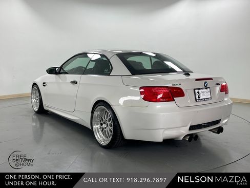 Used 2011 BMW M3 Convertible image 9