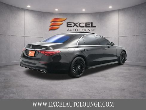 Used 2021 Mercedes-Benz S 580 4MATIC Sedan w/ AMG Line image 9