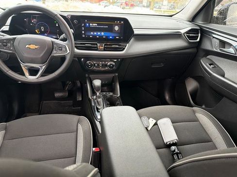 Certified 2024 Chevrolet TrailBlazer LT w/ Convenience Package image 43