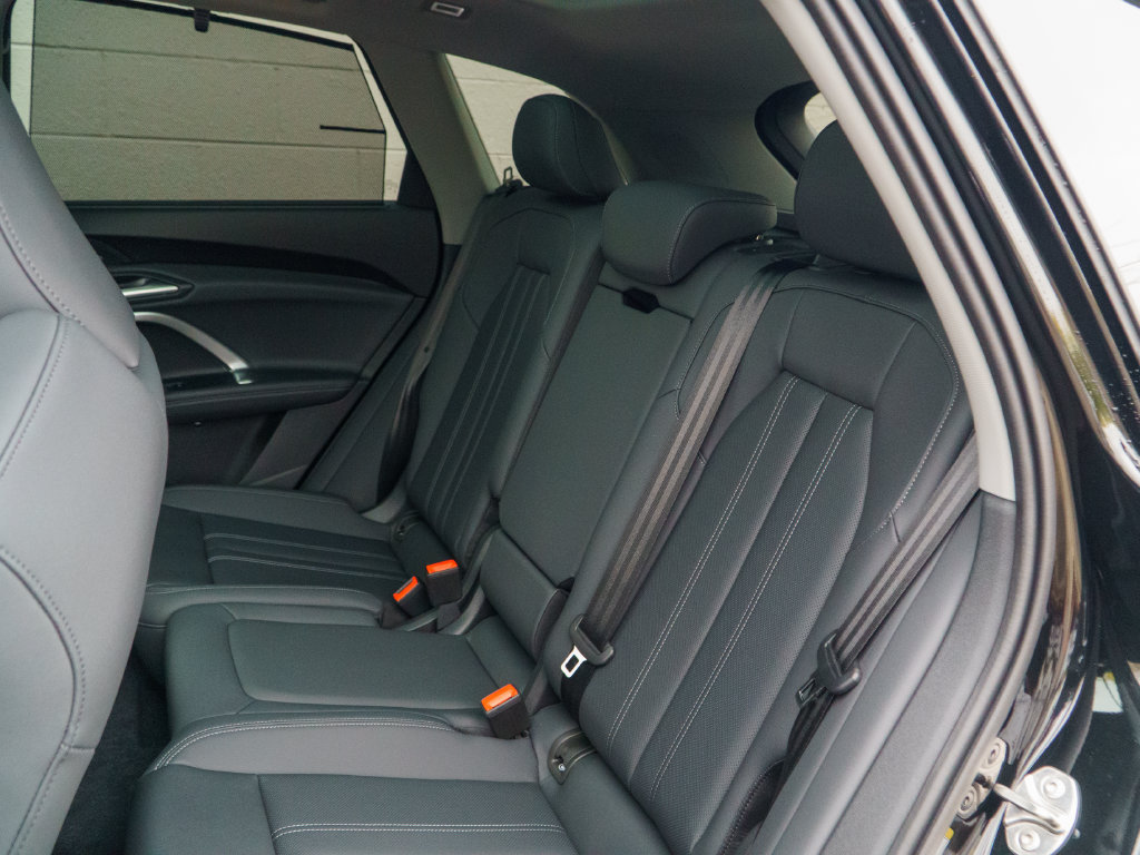 New 2026 Audi Q5 Premium Plus AWD/4WD image 9