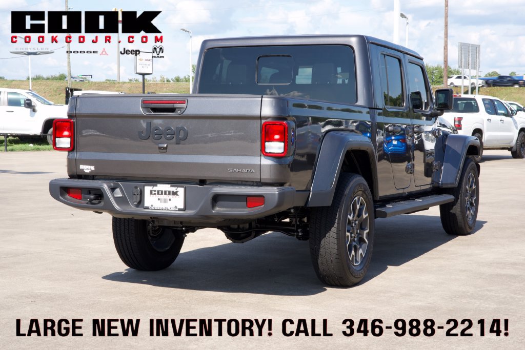 New 2026 Jeep Gladiator Sport AWD/4WD image 4