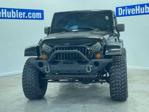 Used 2008 Jeep Wrangler Unlimited Sahara w/ Dual Top Group image 8