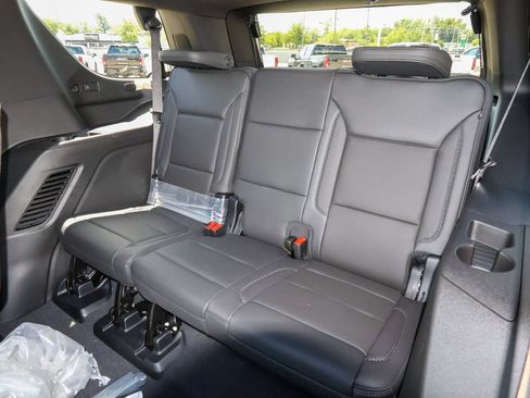 New 2026 GMC Yukon Denali w/ Advanced Technology Package AWD/4WD image 13