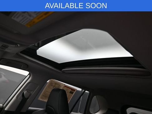 Used 2022 Toyota RAV4 XLE Premium AWD/4WD image 27