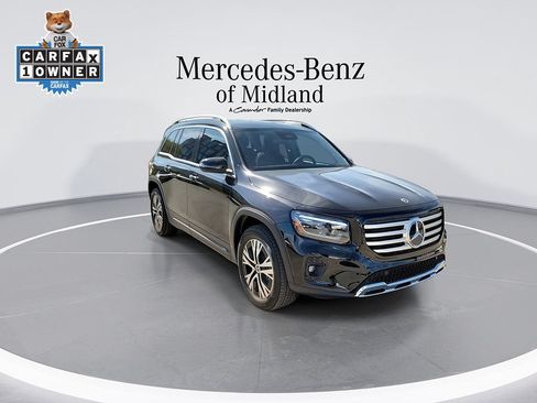 Used 2026 Mercedes-Benz GLB 250 image 2