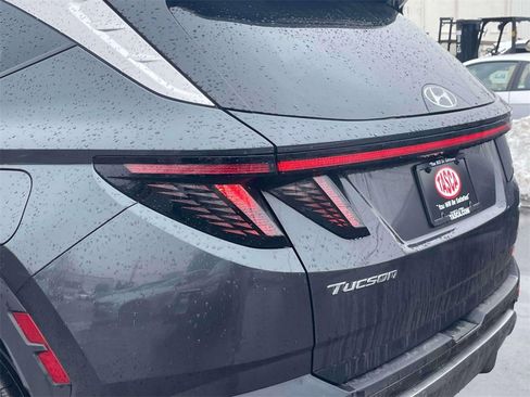 Used 2023 Hyundai Tucson Limited w/ Cargo Package image 11