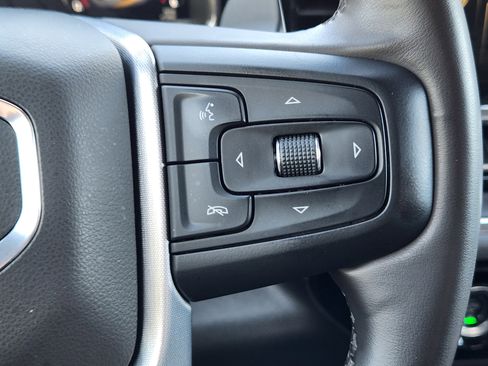 Certified 2023 GMC Sierra 1500 SLT image 30