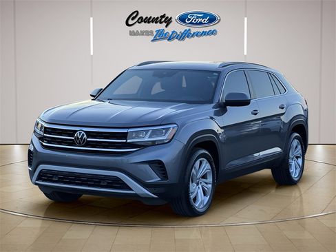 Used 2021 Volkswagen Atlas Cross Sport SEL image 2