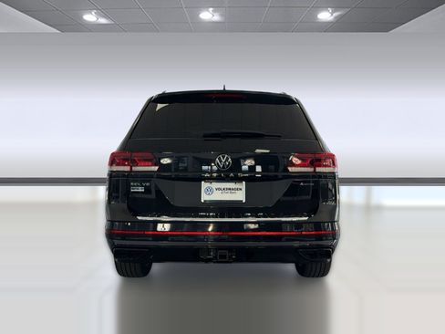Used 2023 Volkswagen Atlas SEL R-Line AWD/4WD image 10