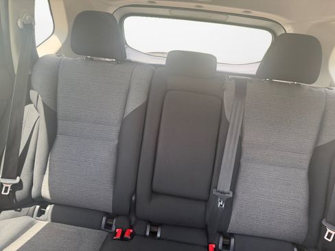 Certified 2022 Nissan Rogue SV FWD image 15