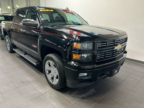 Used 2015 Chevrolet Silverado 1500 LT w/ Custom Sport Edition AWD/4WD image 2