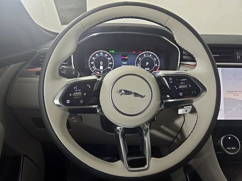 New 2026 Jaguar F-PACE R-Dynamic S AWD/4WD image 15