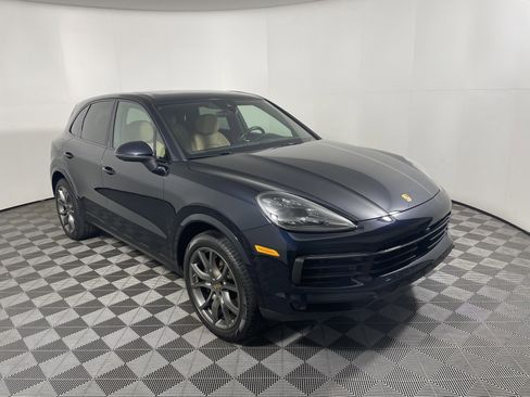 Used 2021 Porsche Cayenne image 7