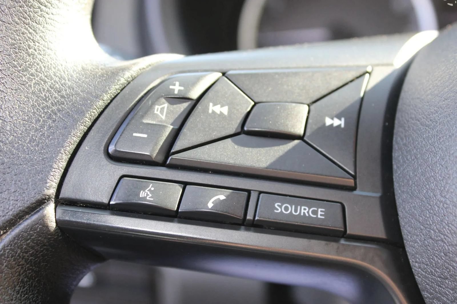 Used 2024 Nissan Kicks S FWD image 24