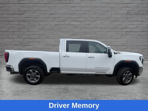 Used 2026 GMC Sierra 2500 SLT w/ SLT Convenience Package AWD/4WD image 9
