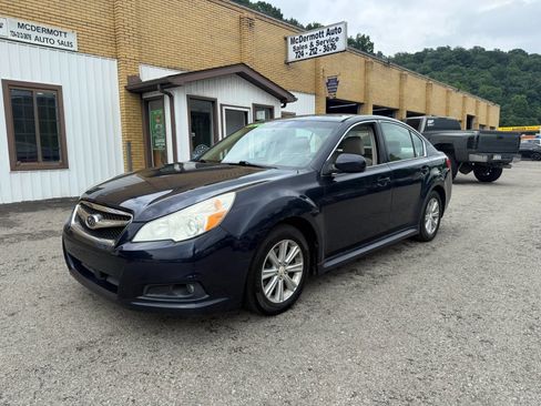 Used 2012 Subaru Legacy 2.5i w/ Alloy Wheel Pkg AWD/4WD image 1