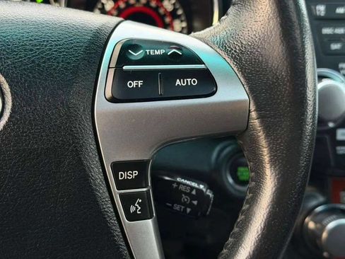 Used 2012 Toyota Highlander Limited image 16