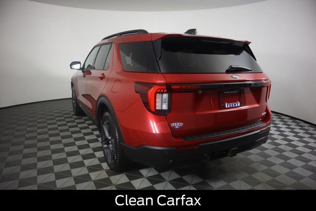Used 2025 Ford Explorer ST-Line w/ Premium Package AWD/4WD image 7