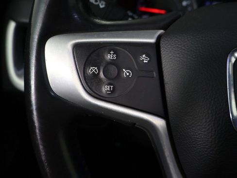 Used 2020 GMC Terrain SLE image 35