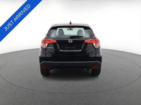 Used 2022 Honda HR-V LX image 10