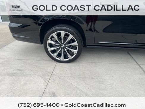 Certified 2025 Cadillac Escalade ESV Premium Luxury w/ Touring Package AWD/4WD image 6