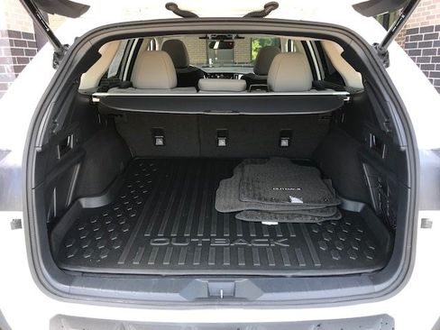 Certified 2024 Subaru Outback Premium AWD/4WD image 9