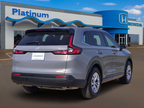 Used 2024 Honda CR-V LX image 5