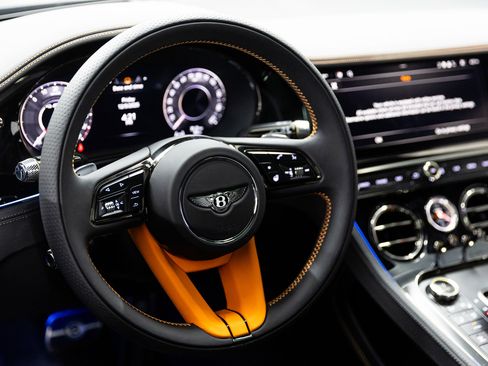 Used 2025 Bentley Continental GT Mulliner image 31