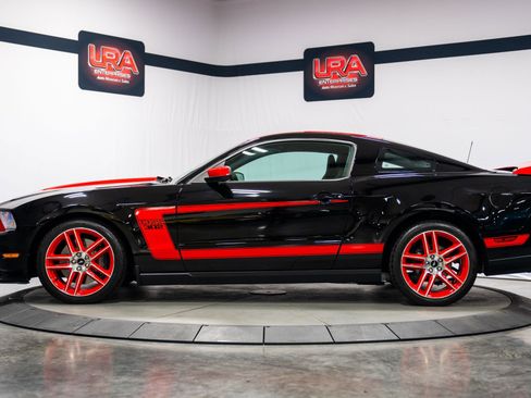 Used 2012 Ford Mustang Boss 302 RWD image 5