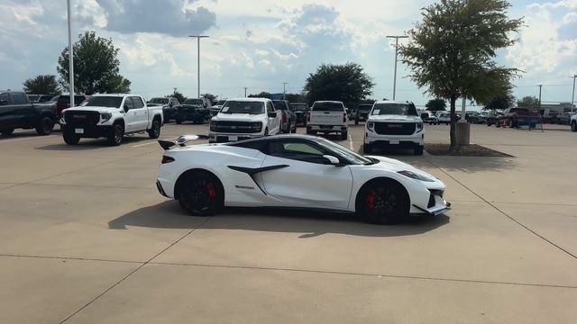 Used 2027 Chevrolet Corvette Grand Sport w/ Z52 Track Performance Package RWD image 9