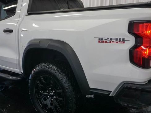 Used 2024 Chevrolet Colorado Trail Boss image 10