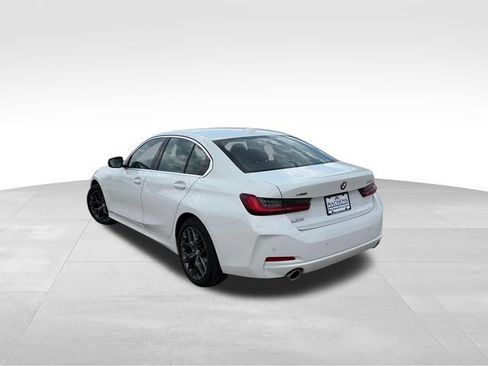 Used 2026 BMW 330i xDrive Sedan AWD/4WD image 4