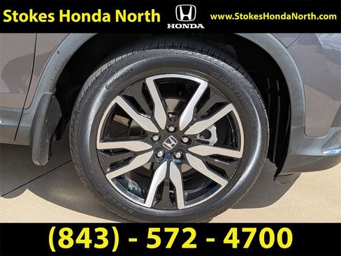 Certified 2022 Honda Pilot Touring image 11