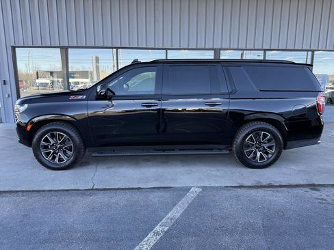 Used 2022 Chevrolet Suburban Z71 w/ Z71 Off-Road Package image 8