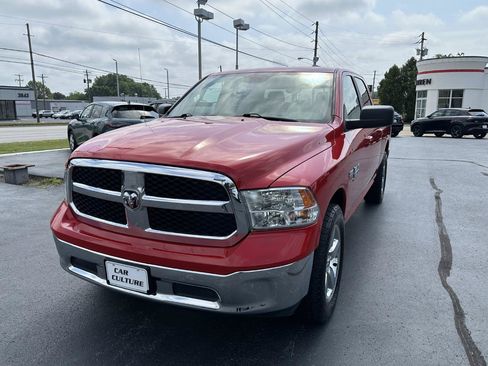 Used 2020 RAM 1500 Classic SLT AWD/4WD image 7