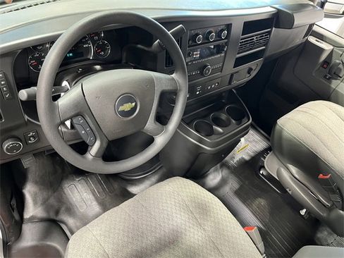 New 2025 Chevrolet Express 2500 w/ Enhanced Convenience Package image 10