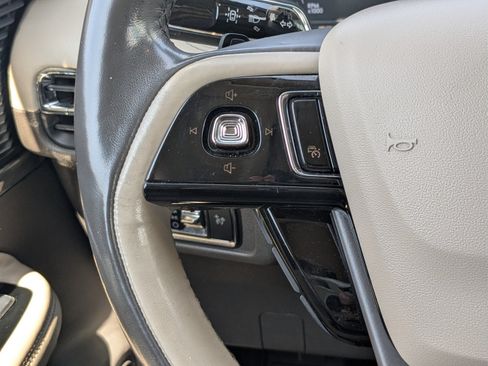 Used 2020 Lincoln Corsair FWD image 26