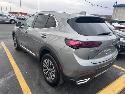 Used 2025 Buick Envision Preferred image 4