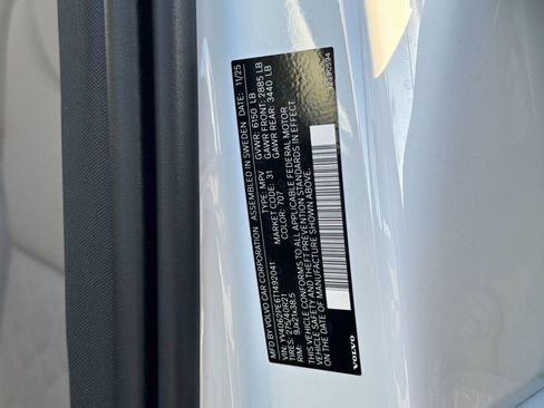 New 2026 Volvo XC90 B6 Plus w/ Protection Package Premier image 29