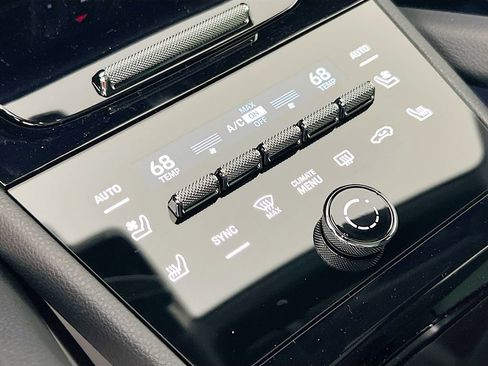 New 2026 Porsche Cayenne AWD/4WD image 18