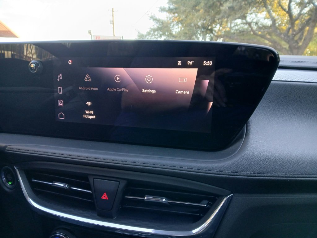 Used 2025 Buick Encore GX Sport Touring w/ Advanced Technology Package FWD image 15