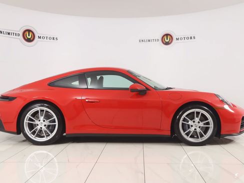 Used 2025 Porsche 911 Carrera RWD image 2